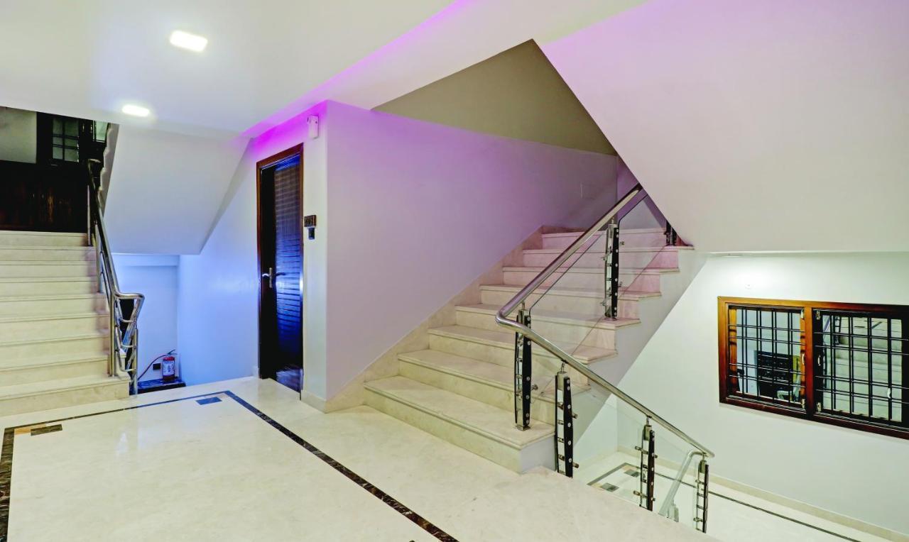 Treebo Orion Sapphire, Beck Bagan Hotel โกลกาตา ภายนอก รูปภาพ